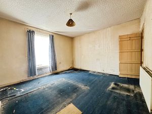 Photo 5- click for photo gallery